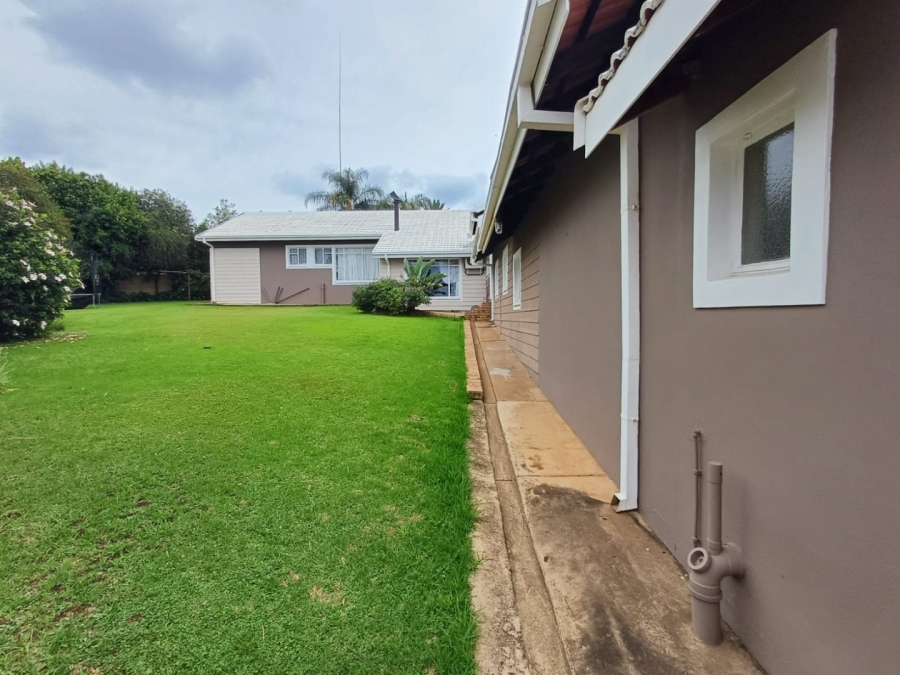 4 Bedroom Property for Sale in Wilkoppies North West